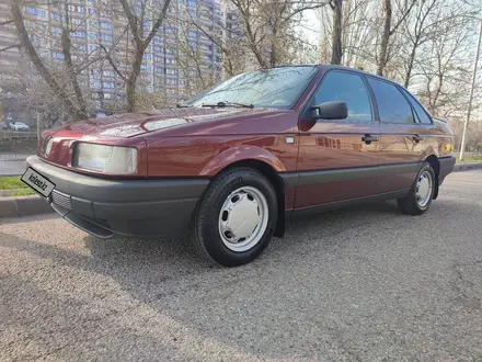 Volkswagen Passat 1993 года за 1 950 000 тг. в Алматы – фото 2