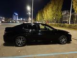 Toyota Camry 2024 годаүшін18 500 000 тг. в Астана – фото 2