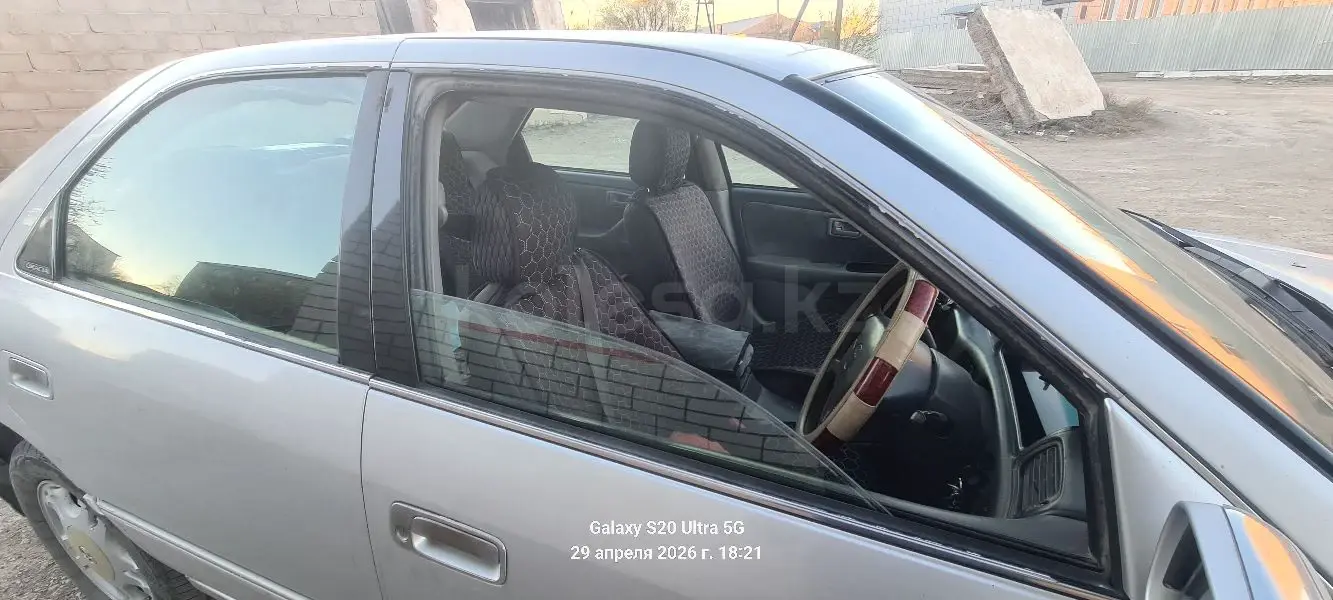 Toyota Camry, 1997