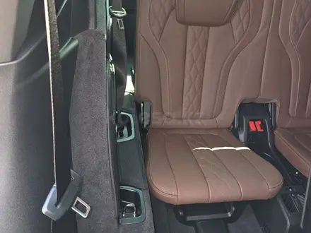 BMW X5 2025 года за 58 500 000 тг. в Алматы – фото 13