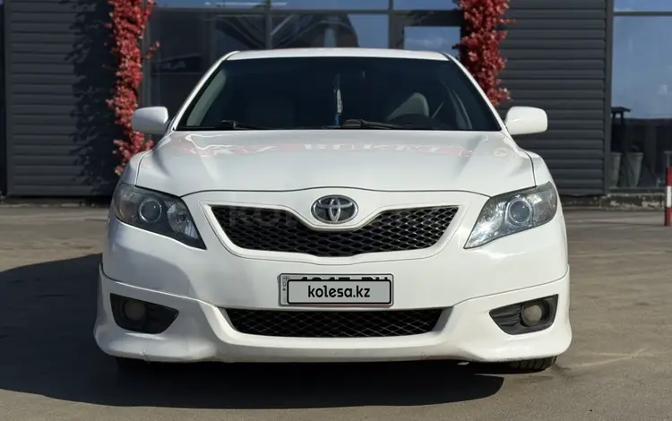 Toyota Camry 2010 года за 4 900 000 тг. в Актобе