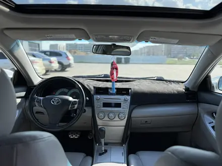 Toyota Camry 2010 года за 4 900 000 тг. в Актобе – фото 21