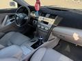 Toyota Camry 2010 года за 4 900 000 тг. в Актобе – фото 22