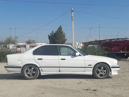 BMW 525 1993 года за 2 200 000 тг. в Шымкент – фото 7