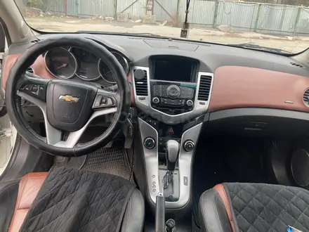 Chevrolet Cruze 2013 года за 4 500 000 тг. в Костанай – фото 7