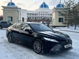 Toyota Camry 2018 годаүшін13 200 000 тг. в Астана – фото 3