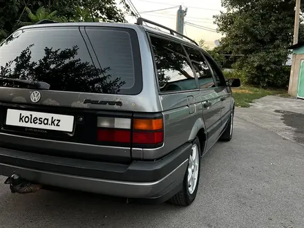 Volkswagen Passat 1993 года за 2 000 000 тг. в Алматы – фото 7