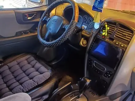 Hyundai Santa Fe 2008 года за 3 800 000 тг. в Уральск – фото 36