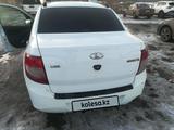 ВАЗ (Lada) Granta 2190 2015 года за 4 100 000 тг. в Астана – фото 3