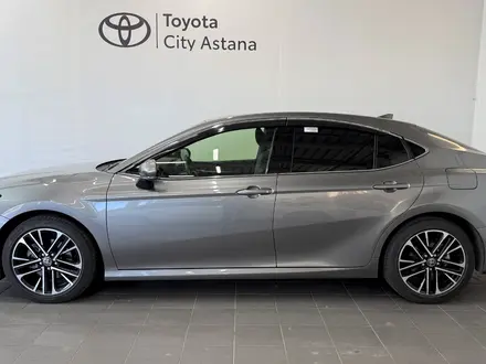 Toyota Camry Prestige 2025 года за 19 290 000 тг. в Астана – фото 3