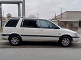 Mitsubishi Space Wagon 1992 года за 1 000 000 тг. в Семей – фото 2