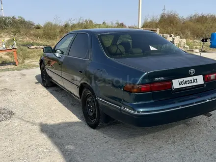 Toyota Camry 1997 года за 3 500 000 тг. в Шымкент – фото 6