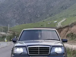 Mercedes-Benz E 280