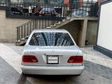Mercedes-Benz E 320 1998 года за 3 500 000 тг. в Алматы – фото 3