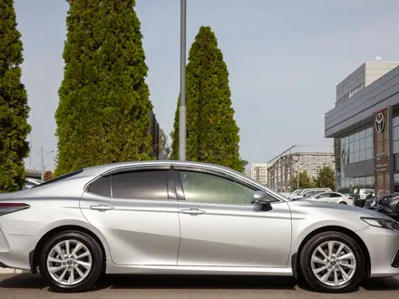 Toyota Camry Prestige 2023 года за 14 390 000 тг. в Алматы – фото 8