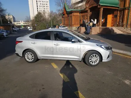 Hyundai Accent 2021 года за 7 500 000 тг. в Алматы – фото 4