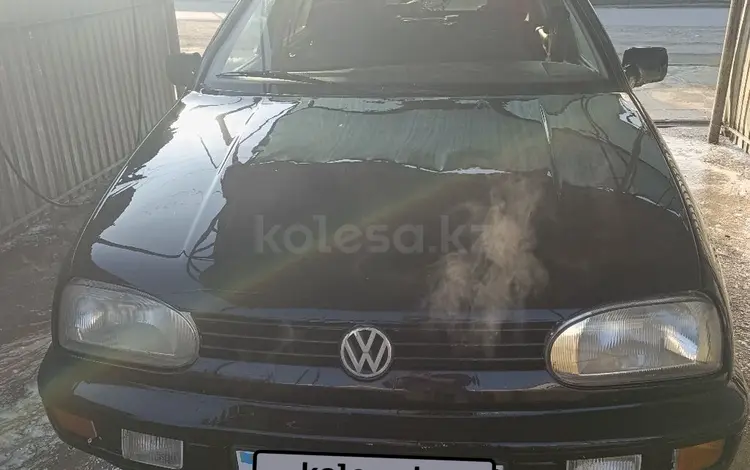 Volkswagen Golf 1993 годаfor800 000 тг. в Сарыагаш