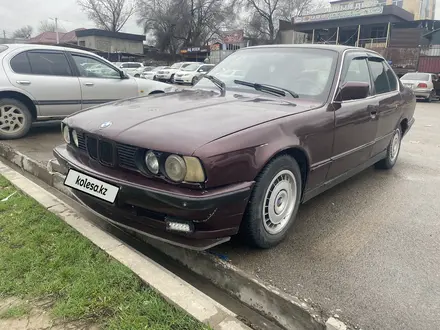 BMW 525 1991 года за 950 000 тг. в Алматы – фото 4