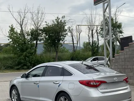 Hyundai Sonata 2015 года за 3 500 000 тг. в Алматы – фото 4