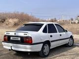 Opel Vectra 1993 года за 900 000 тг. в Жанакорган – фото 2