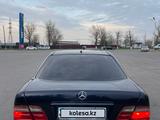 Mercedes-Benz E 320 1997 года за 4 500 000 тг. в Алматы – фото 4