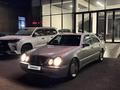 Mercedes-Benz E 320 2001 года за 4 700 000 тг. в Шымкент