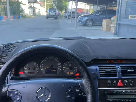 Mercedes-Benz E 320 2001 года за 4 700 000 тг. в Шымкент – фото 7