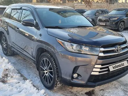 Toyota Highlander 2017 года за 18 500 000 тг. в Астана – фото 2