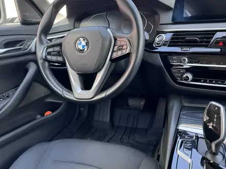 BMW 520 2020 года за 20 000 000 тг. в Алматы – фото 17