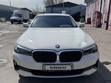 BMW 520 2020 года за 21 000 000 тг. в Алматы – фото 2
