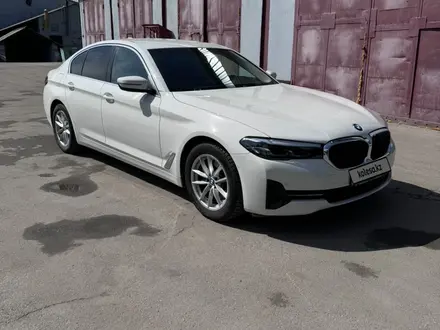 BMW 520 2020 года за 20 000 000 тг. в Алматы – фото 3