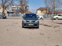 Toyota Sienna 2013 года за 13 000 000 тг. в Алматы