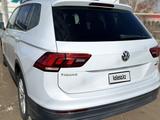 Volkswagen Tiguan 2017 года за 6 700 000 тг. в Актобе – фото 3