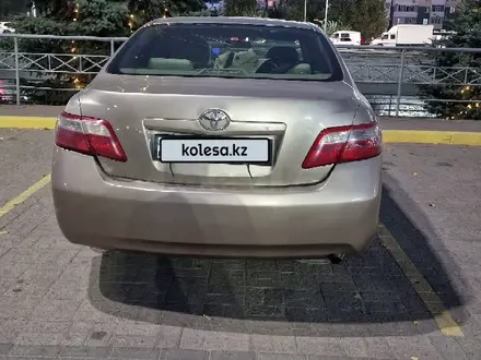 Toyota Camry 2007 года за 5 000 000 тг. в Актобе – фото 3
