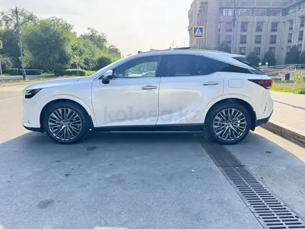 Lexus RX 350 2023 года за 33 500 000 тг. в Алматы – фото 6