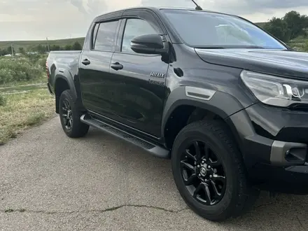 Toyota Hilux 2022 года за 28 000 000 тг. в Алматы – фото 4