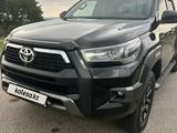 Toyota Hilux 2022 года за 28 000 000 тг. в Алматы