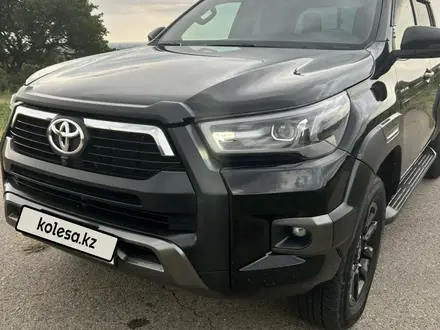 Toyota Hilux 2022 года за 28 000 000 тг. в Алматы
