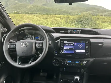 Toyota Hilux 2022 года за 28 000 000 тг. в Алматы – фото 6