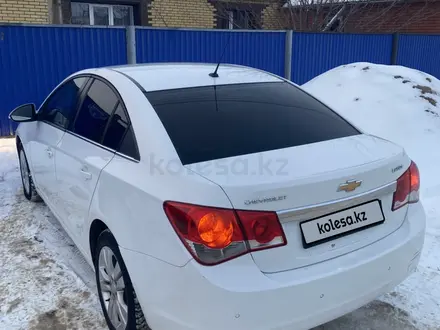 Chevrolet Cruze 2014 года за 3 200 000 тг. в Уральск – фото 15