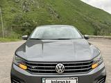 Volkswagen Passat 2016 года за 10 200 000 тг. в Алматы – фото 3