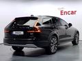 Volvo V90 2023 года за 29 750 000 тг. в Алматы – фото 2