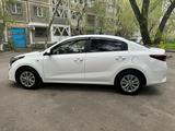 Kia Rio 2021 года за 8 200 000 тг. в Алматы – фото 2