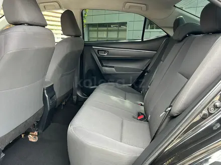 Toyota Corolla Comfort CVT 2018 года за 6 990 000 тг. в Алматы – фото 16