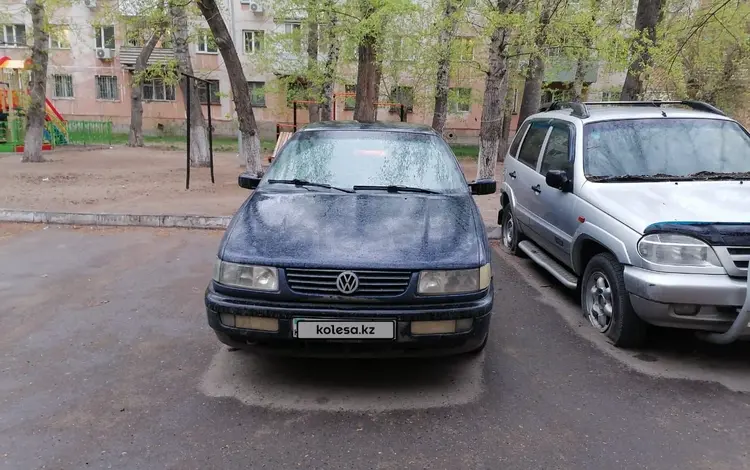Volkswagen Passat 1994 годаүшін1 500 000 тг. в Павлодар
