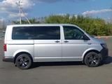 Volkswagen Caravelle 2015 года за 15 500 000 тг. в Костанай – фото 4