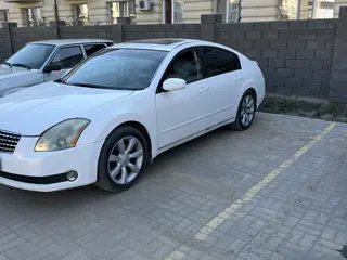 Nissan Maxima