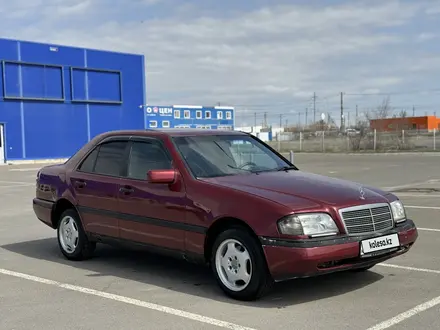 Mercedes-Benz C 180 1993 года за 1 750 000 тг. в Павлодар – фото 3