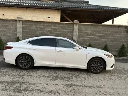 Lexus ES 250 2020 года за 23 600 000 тг. в Алматы – фото 6