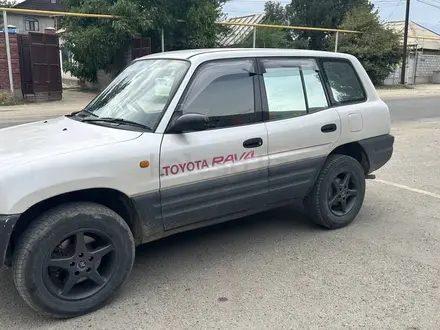 Toyota RAV4 1998 года за 3 000 000 тг. в Жаркент – фото 4